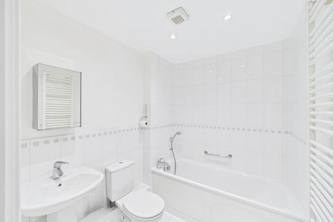 2 bedroom apartment for sale, Longbourn, Windsor, Berkshire, SL4