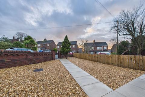 3 bedroom semi-detached house for sale, Waltham Avenue, Wigan, WN6 7RU