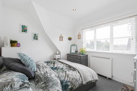 1 bedroom flat for sale, Flat 5, Sherbourne Court, 46 Beaconsfield Road, St. Albans, Hertfordshire