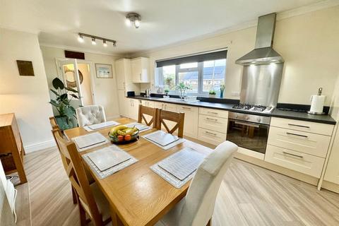 undefined, Pentrefoelas, Betws-Y-Coed