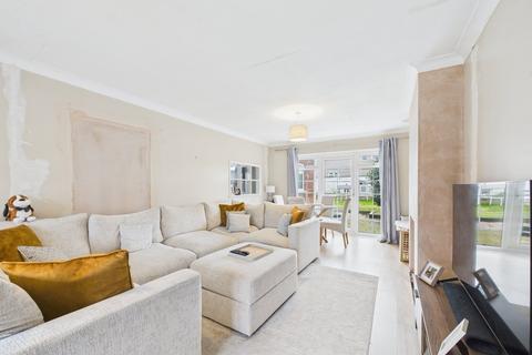 undefined, Andrew Close, Worcester, Worcestershire, WR2