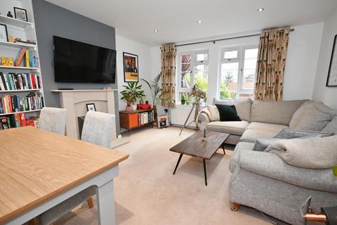 undefined, Belmont Road, Twickenham TW2