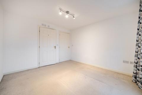 2 bedroom apartment for sale, Eaton Road, Sutton SM2