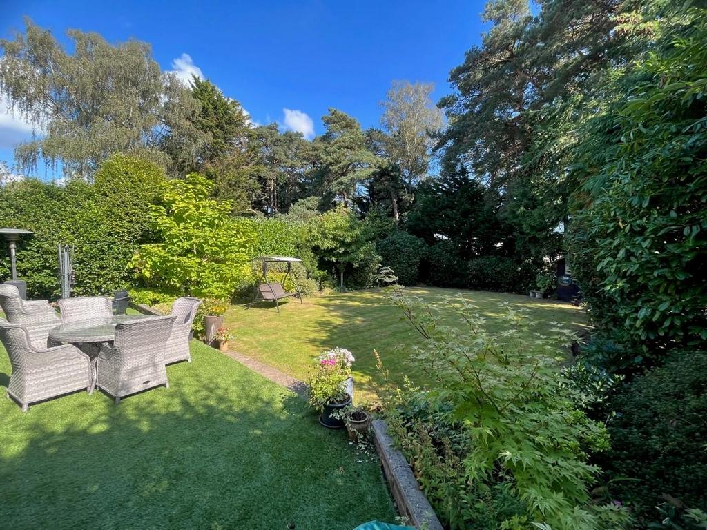 Garden 1.jpg