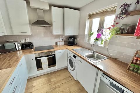 2 bedroom semi-detached house for sale, Grange Drive, Stotfold, SG5,