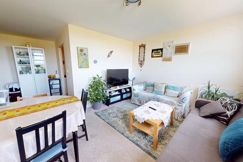 2 bedroom flat for sale, The Lumiere Building, London, E7 8AY