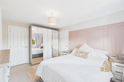 3 bedroom semi-detached house for sale, Parr Drive, Colchester