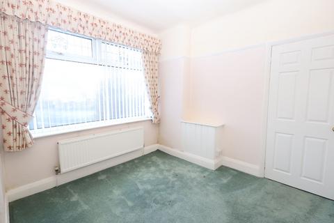 2 bedroom semi-detached house for sale, Farm Avenue, Stretford, M32