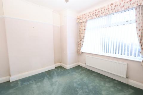 2 bedroom semi-detached house for sale, Farm Avenue, Stretford, M32