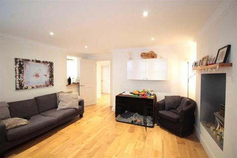2 bedroom flat to rent, Deronda Road, London SE24