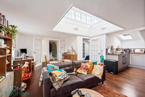 1 bedroom apartment for sale, 13 Lewes Crescent, East Sussex BN2