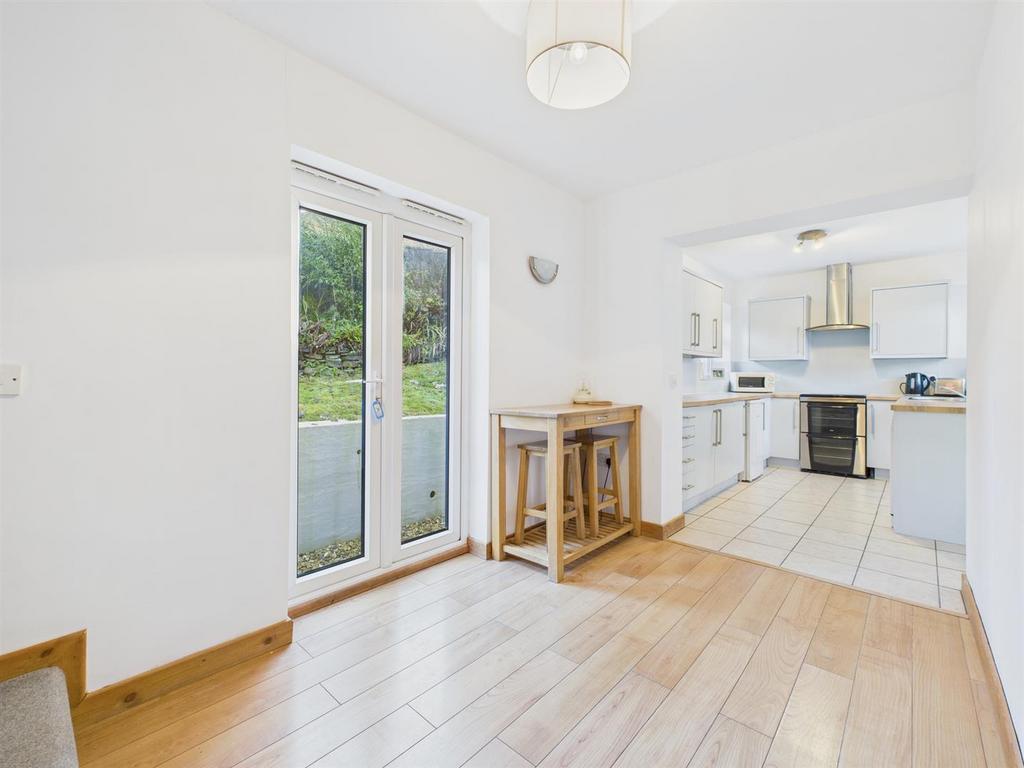 Open Plan Breakfast Room