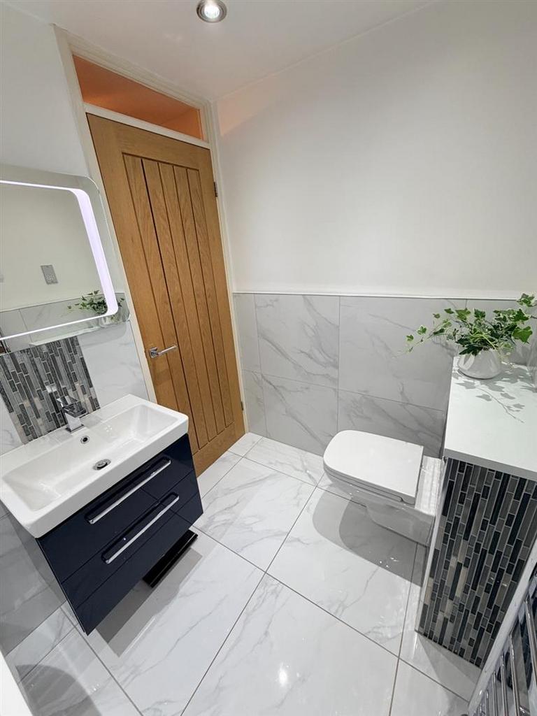 Family bathroom