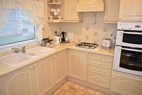 2 bedroom mobile home for sale, Ram Hill, Bristol BS36