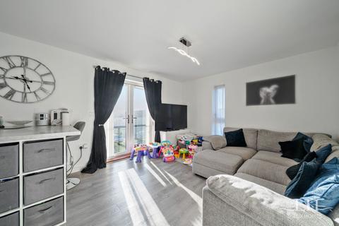 2 bedroom flat for sale, Merchants House, Rainham