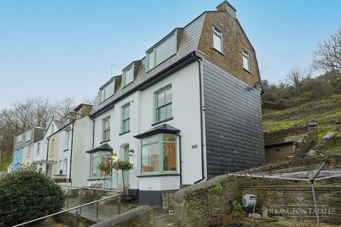4 bedroom end of terrace house for sale, Chapel Ground, Cornwall PL13
