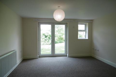 2 bedroom apartment to rent, Fairfax Street, Lincoln, LN5