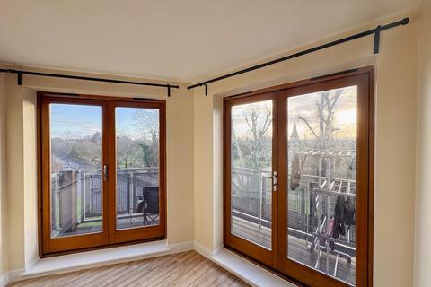 1 bedroom in a house share to rent, Harry Close, Croydon CR0
