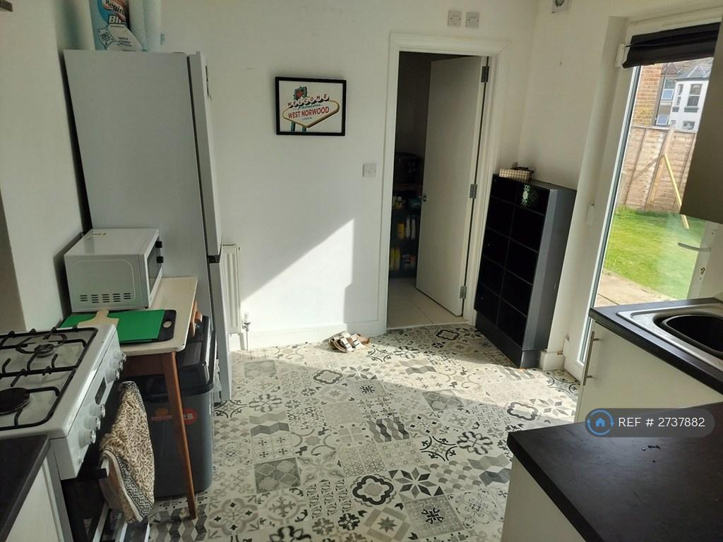 Shared Kitchen