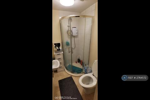 undefined, Fountain Inn, Wrockwardine Wood, Telford, TF2