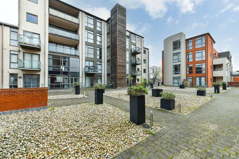 2 bedroom apartment to rent, Church Street, Beeston, NG9