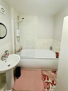 2 bedroom apartment for sale, Ward View, Chatham