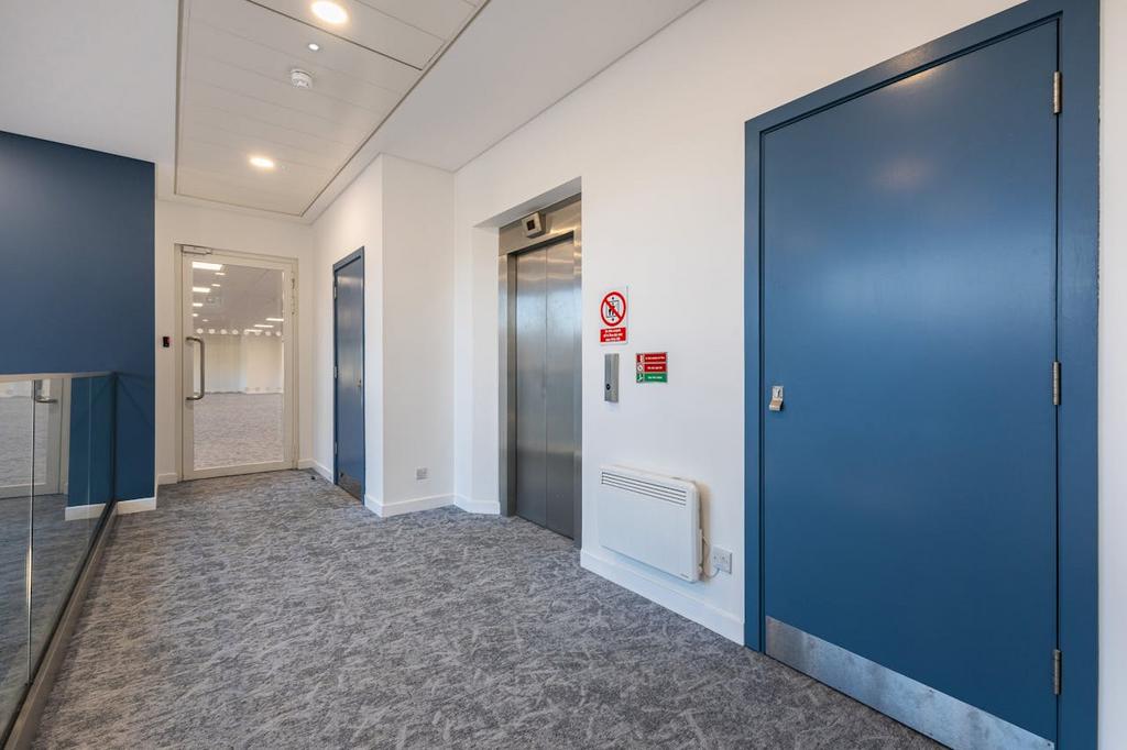 101969 Hampden-Court-Kingsmead-Business-Park (14