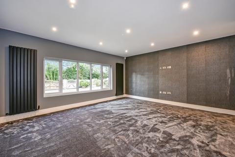 4 bedroom detached house to rent, Tavells Lane, Marchwood SO40