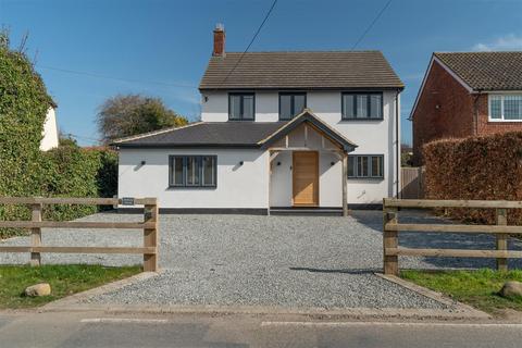 4 bedroom detached house for sale, Bannister Green, Felsted, Dunmow