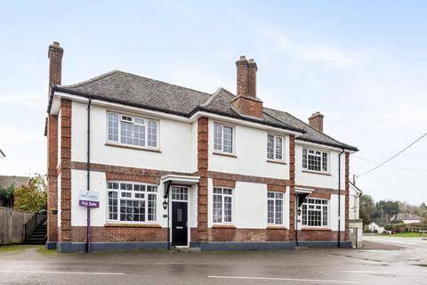 1 bedroom apartment for sale, Brighton Road, Mannings Heath, RH13