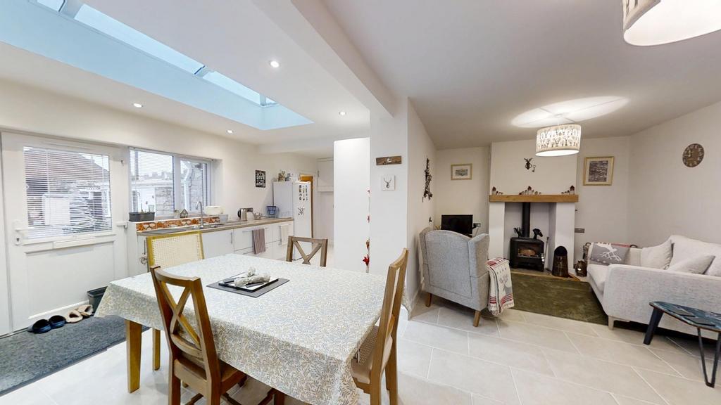Park-Estate-Road-Portland-Dorset-UK-01192026 14072