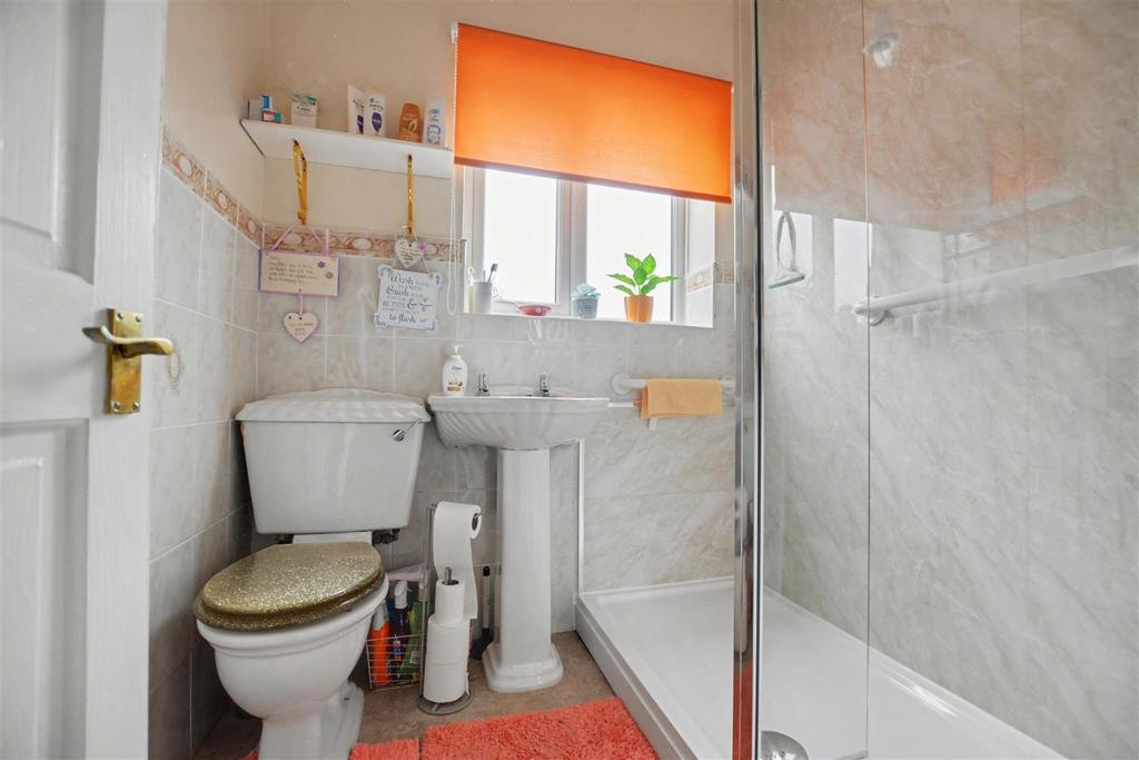 Shower Room.jpeg