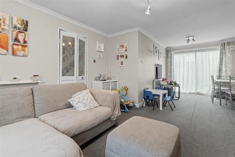 5 bedroom semi-detached house for sale, Gosford Way, Polegate BN26