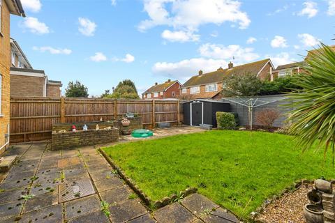 5 bedroom semi-detached house for sale, Gosford Way, Polegate BN26