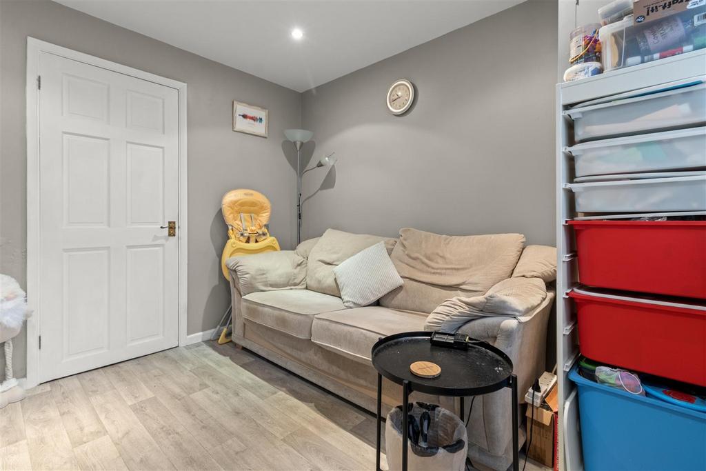 2nd Reception Room/Snug