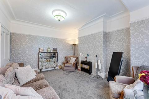 4 bedroom semi-detached house for sale, Queens Drive, Prestwich
