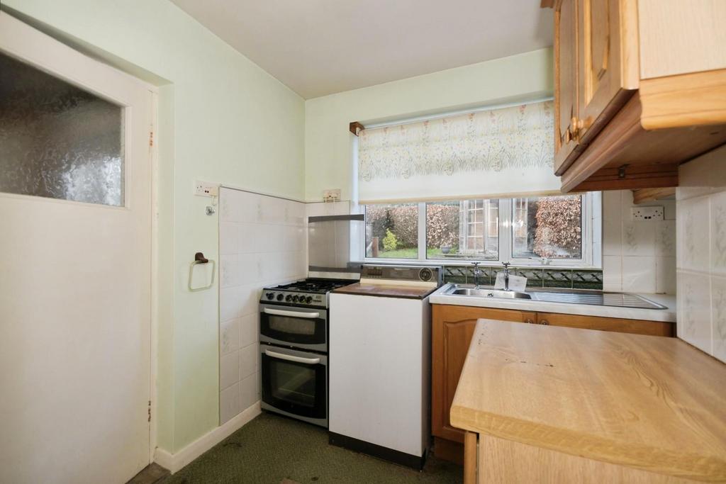 KITCHEN 01.jpg