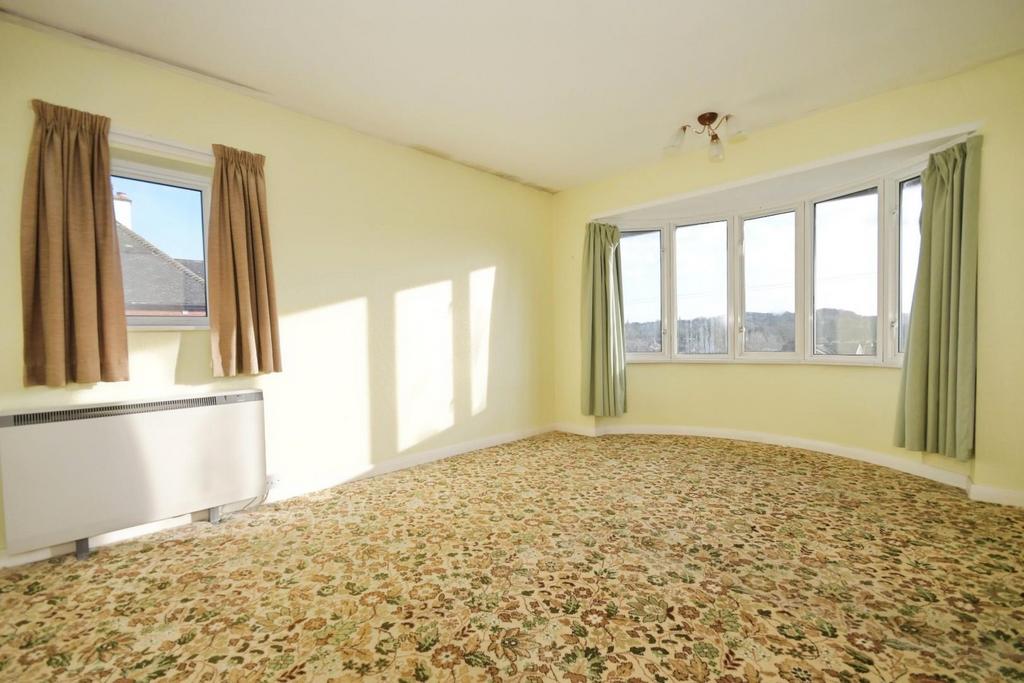 BED 1.jpg