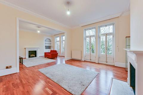 3 bedroom flat to rent, Cunningham Court, Maida Vale, London, W9