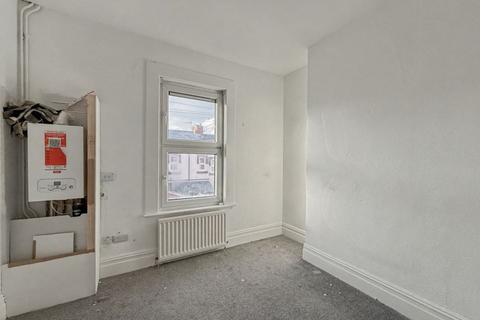 4 bedroom terraced house for sale, 53 York Road, Hartlepool, Cleveland, TS26 8AH