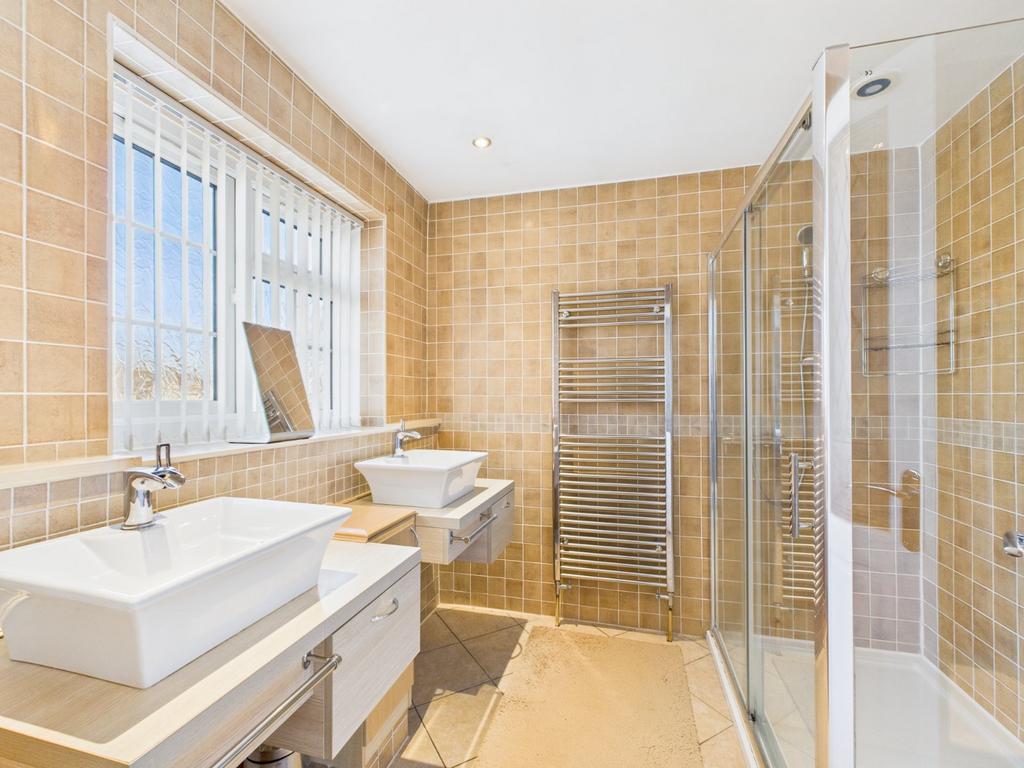 En-Suite