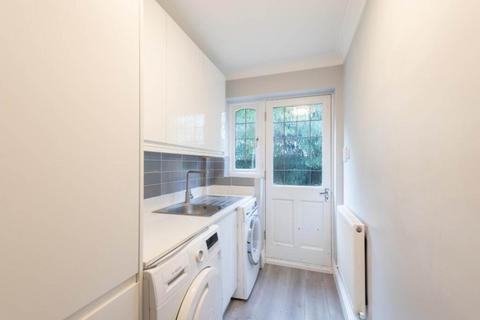 undefined, Gills Hill Lane, Radlett