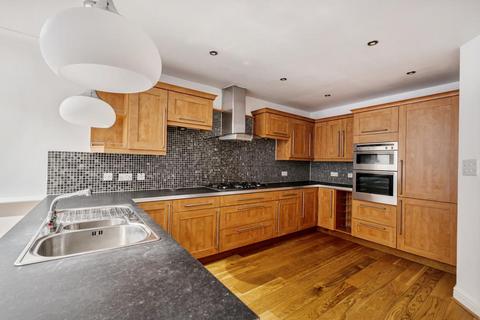 5 bedroom townhouse to rent, Ascot,  null,  SL5