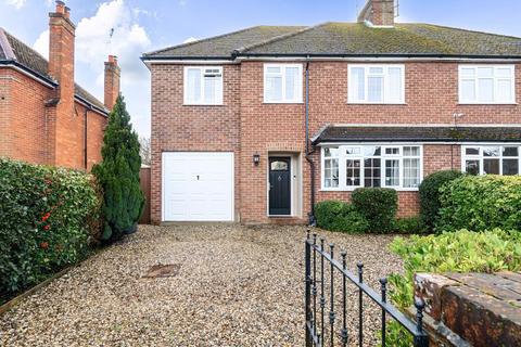 undefined, Newbury,  Berkshire,  RG14