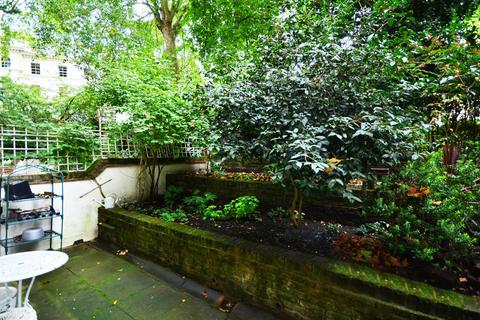 2 bedroom flat for sale, Porchester Square, Bayswater, London, W2