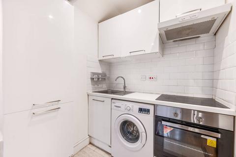 2 bedroom flat for sale, Porchester Square, Bayswater, London, W2
