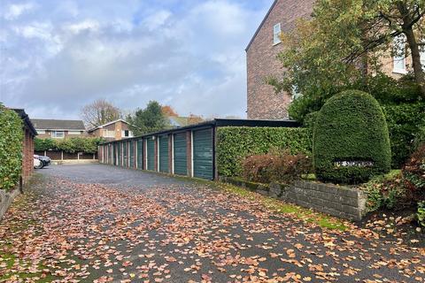2 bedroom flat for sale, The Sycamores, Beaufort Avenue, Sale