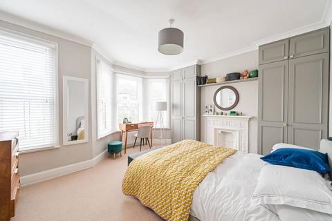 4 bedroom terraced house for sale, Beresford Road, Harringay, London, N8