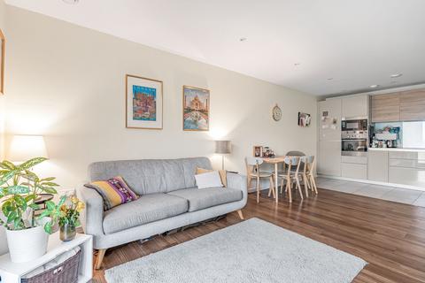 2 bedroom flat for sale, Stanley Road, Acton, W3