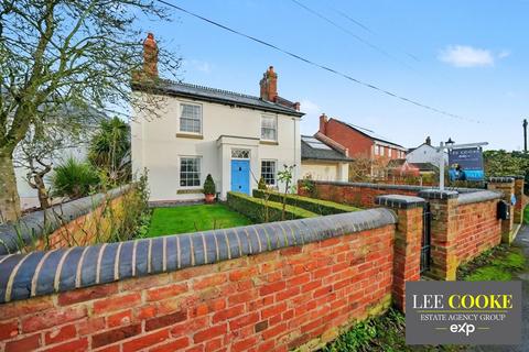 4 bedroom detached house for sale, Park Lane, Stafford ST19